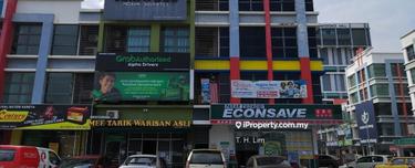 Shah Alam Seksyen 16  shop near bank, mall, residential for rent 1