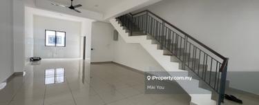 Robin , bandar rimbayu, 2 storey terrace house for rent -Ready move in 1