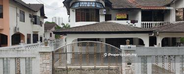 Semi-D house for Rent 1