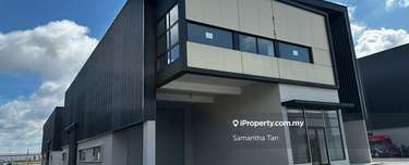 1.5 sty detached factory Bukit Raja For Rent  1