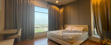 Modern and Spacious Unit with LRT Facilities ( link bridge 3min walk ) 1
