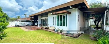 Squarish land bungalow, Peaceful neighbourhood, Ideal price 1