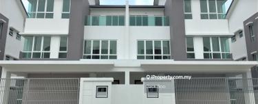 Semi-D house for Sale 1