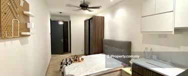 Dual key studio master move in asap with own kitchen and frigde 1