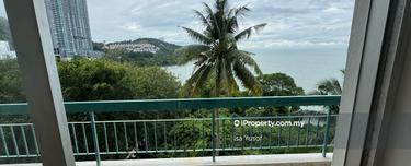 The Reef condominium 1