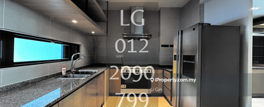 High ceiling! Rare Unit. Renovated 3 stories. Gated Guarded. D.P.C 1