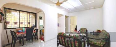 4th floor Desa Petaling Flat 1