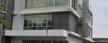 Semi-D Factory for Sale! 1