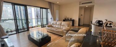 Beautiful klcc unit with nicely furnished  1