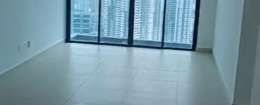 High Floor, KLCC view bare unit now and come with 1 car park. 1