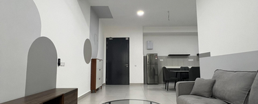 Nice design, Friendly owner, Convenient location 1