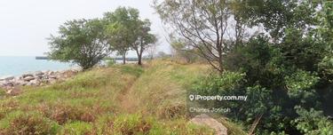 Prime Development Land Close to Waterfront 1