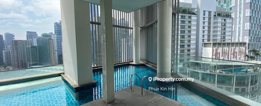 Facing Mandarin Oriental Unit 1