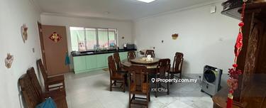 Nice and Big unit, Fully renovated 1