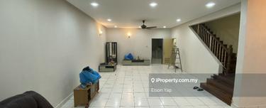 Freehold, 22x75, 4r3b, Renovated 1