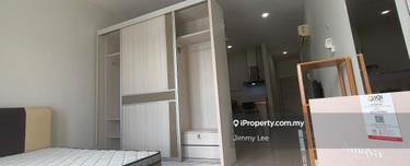 Pj- Ara damansara - Pacific Place - next to LRT & Mall - 5 min to ss2 1