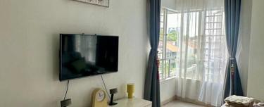 Nice & Renovated unit! 1