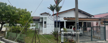 Alor Akar 1 Story Terrace Cornerlot House 1