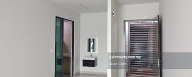 Lakepark residence for sale  1