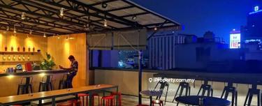 Roof top Bar, Superb View of Tower Merdeka 118 1