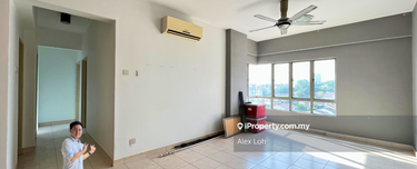Best Price: 3 Rooms with 2 carparks, Desa Petaling View 1