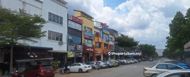 Subang bestari Grd flr shop for rent 1