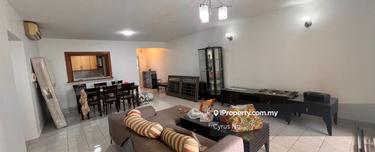 Prime Mont Kiara Location - Spacious - Balcony - 2 Carparks 1