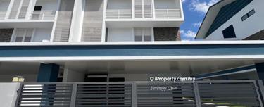 Northbank Crestwood Estate New 3 Storey Semi D 1