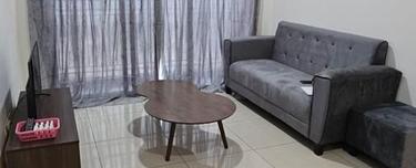 Can move in april, all good and new condition, walking to mesamall 1