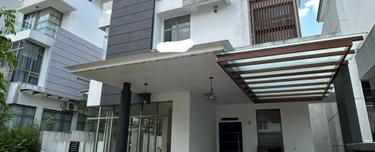 3 storey semi d low density gated and guarded 1