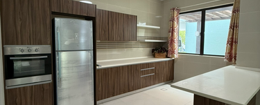 Super Spacious / good condition / western layout home 1