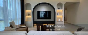 Seafront Luxury -Live Where Every Day Feels Like a Holiday! 1