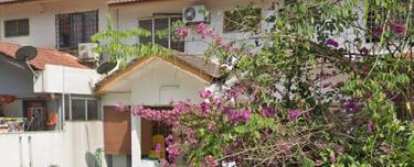 2 Storey House Sale Taman Bukit Serdang,Seri Kembangan, Selangor 1