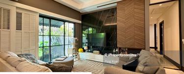 Nicely Renovated Semi-D, Prime Location, Privacy & Peaceful Area  1