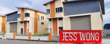 Permatang Tinggi 1.5 Storey Semi-D Light Industry For Rent 1
