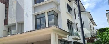 Sunway Eastwood 3-storey Semi-D house for Sale 1