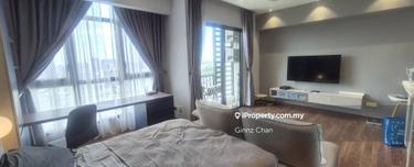 Studio at 28 Boulevard, Tastefully Renovated, Shuttle Bus MRT Maluri 1