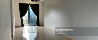 Corner unit partially furnished unit is available for rent now ! 1