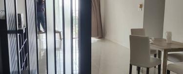 Fully furnisih 3 room 2 bath with good floor & unblock view 1
