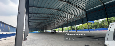 Facing main road jalan tudm factory come with cf for rent  1