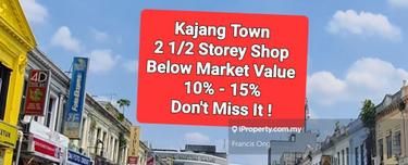 Jalan Sulaiman,Bandar Kajang 2 1/2 Storey Freehold Shop For Sale  1