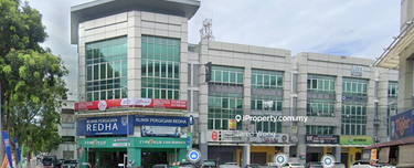 Endlot Unit 4storey Shop Office Enbloc w Lift @ Bandar Puteri Puchong 1