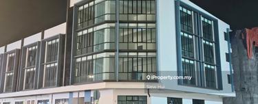 Bandar Baru Permas Jaya @ 4 Storey Commercial Shoplot -Corner Unit 1