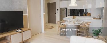 Ready Move In,Walk to Shop & Mall, Reno & Furnished, Beside UPM 1