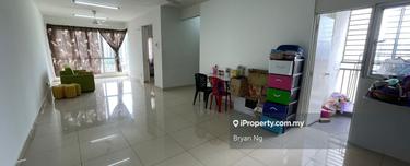 Facing Swimming Pool 1