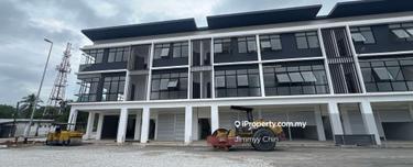 Bau Golden Square New 3 storey shoplot 1