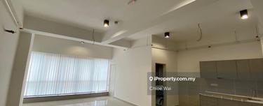Aurora Sovo Office 602sf  1
