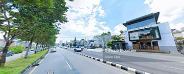 Exclusive Commercial bungalow for Sale 1