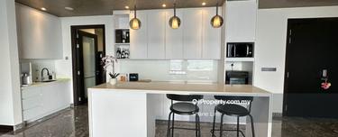 Fully renovated , unblock view unit  1