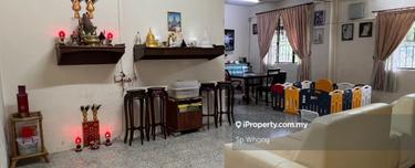 Semi-D house for Sale 1